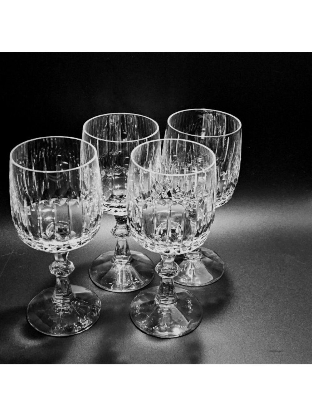 4 Schott Zwiesel Tango Water Goblets 6.75" fine crystal quality cut glassware - Picture 3 of 4